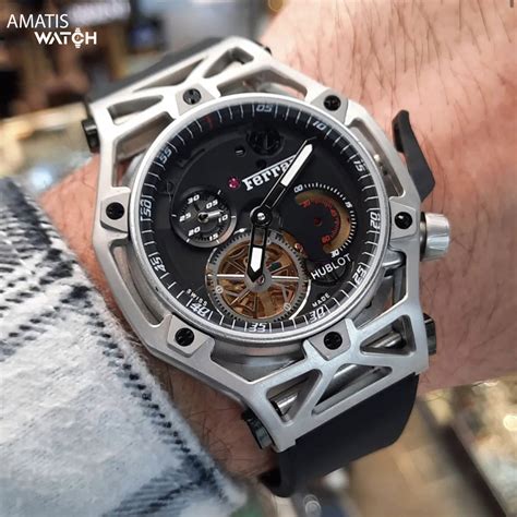 ساعت مچی مردانه هابلوت فراری مدل Hublot Ferrari Tourbillon 7678H